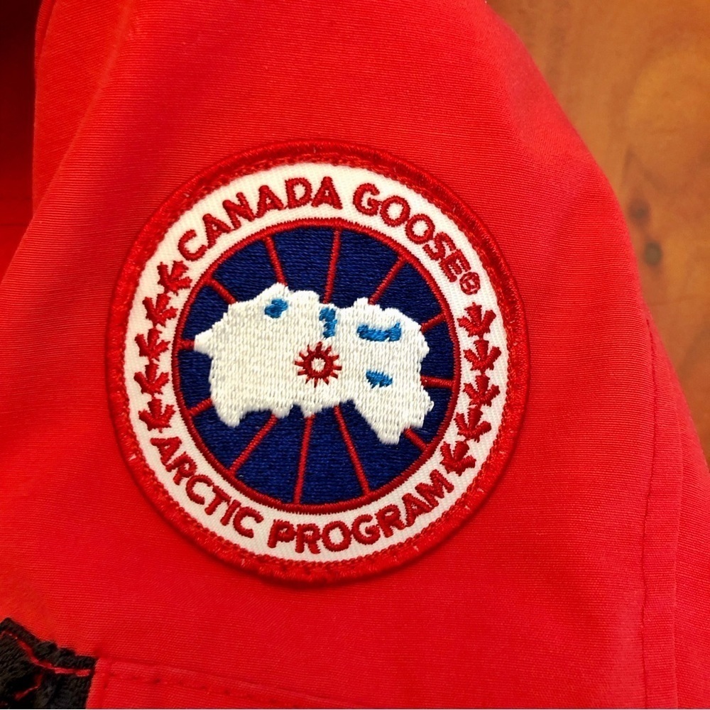 Canada Goose Montebello Parka Heritage Down Parka Winter Coat Outerwear Jacket. - Picture 7 of 16